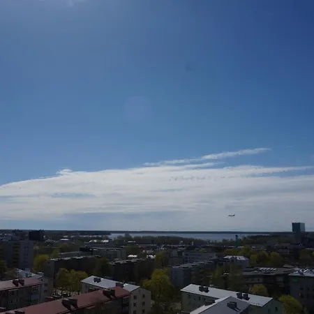 Under Your Eyes Tallinn