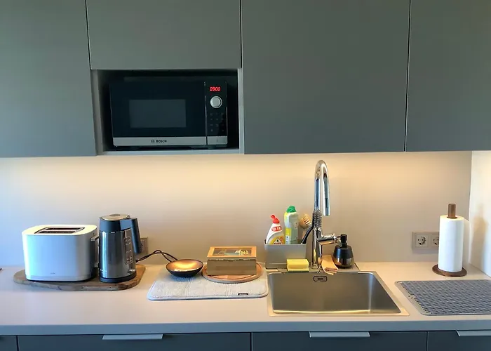 Under Your Eyes Apartmán *