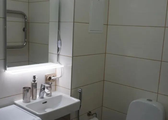 Under Your Eyes * Tallinn