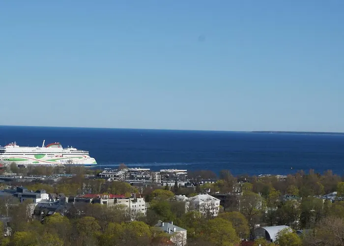 아파트 Under Your Eyes *